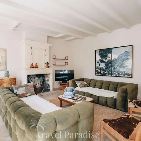 Phoenix Villa