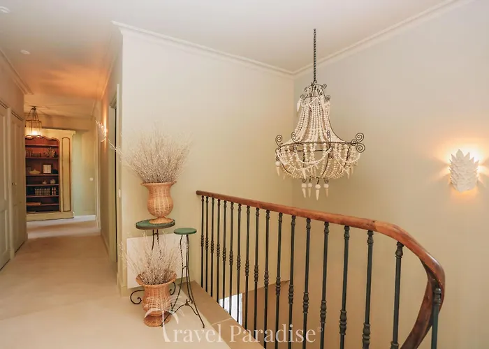 Phoenix Villa *